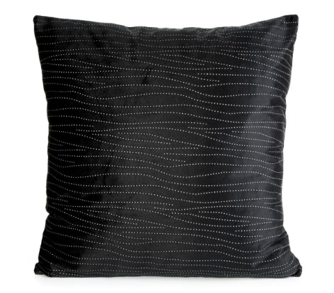 poduszka dekoracyjna w rozmiarze 45x45 cm w kolorze czarnym ze srebrnymi przeszyciami