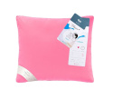 poduszka w kolorze różowym pokryta bawełną